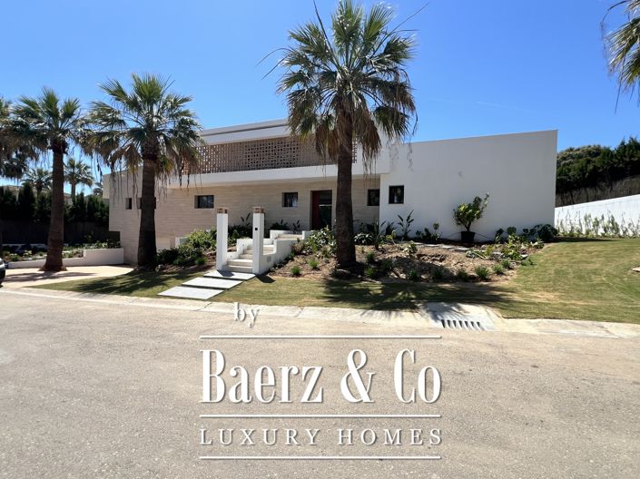 Image No.33-6 Bed Villa for sale