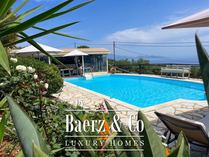 Image No.7-8 Bed Villa for sale