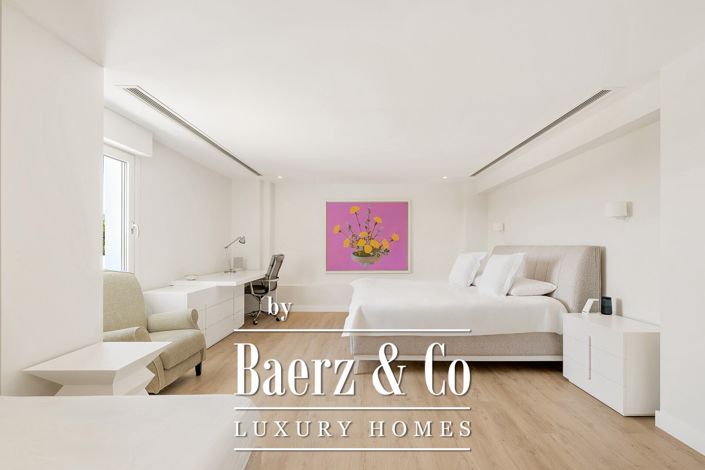 Image No.31-6 Bed Country House for sale