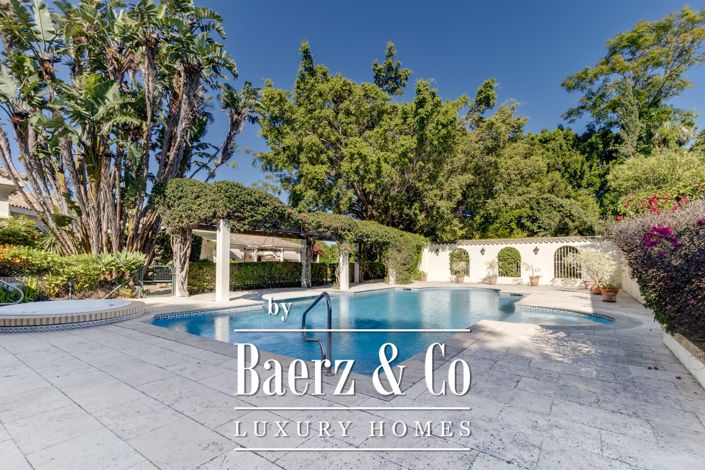 Image No.2-6 Bed Villa for sale