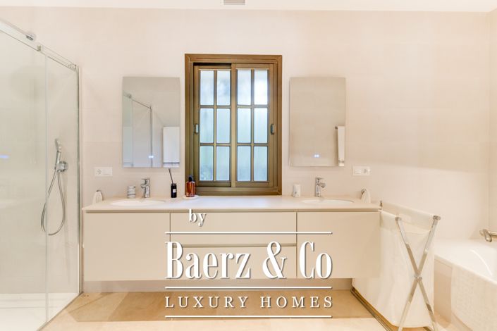 Image No.33-6 Bed Villa for sale