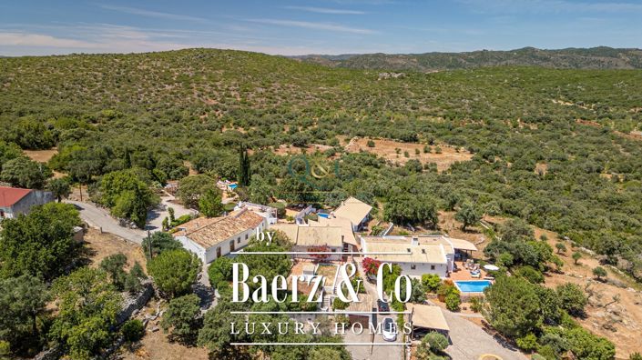 Image No.26-4 Bed Villa for sale