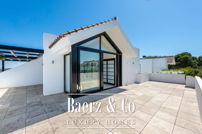 Image No.20-2 Bed Property for sale