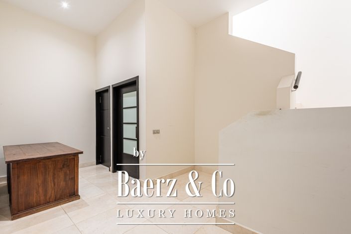 Image No.28-2 Bed Property for sale