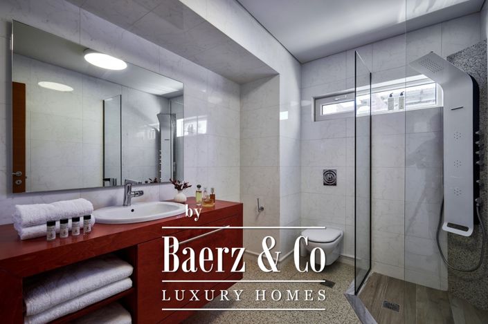 Image No.38-6 Bed Villa for sale