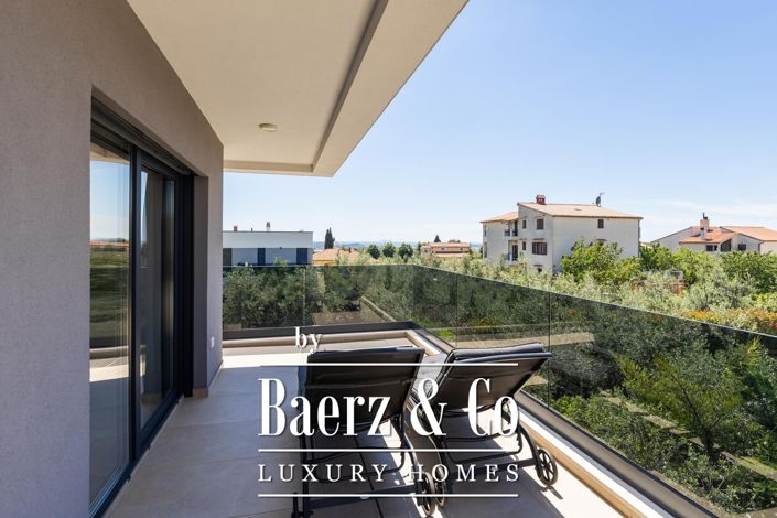 Image No.15-3 Bed Villa for sale