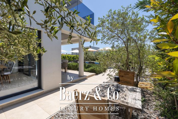 Image No.4-3 Bed Villa for sale
