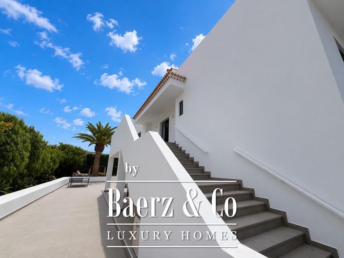 Image No.22-8 Bed Villa for sale