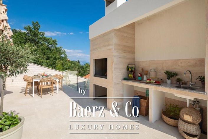 Image No.19-4 Bed Villa for sale
