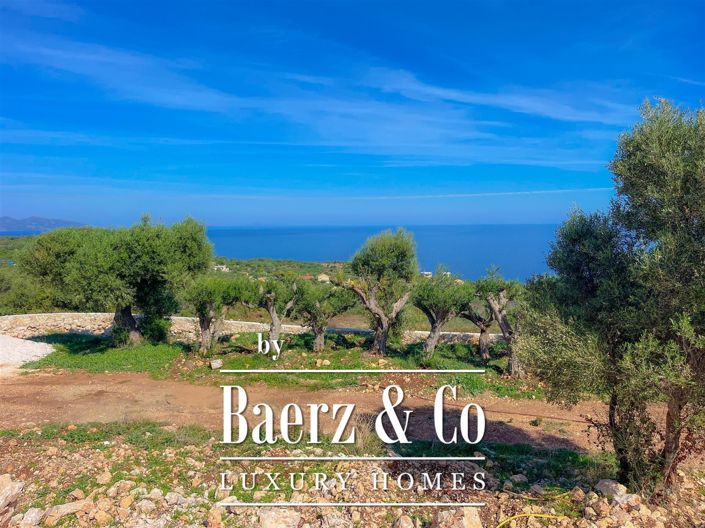 Image No.2-4 Bed Villa for sale