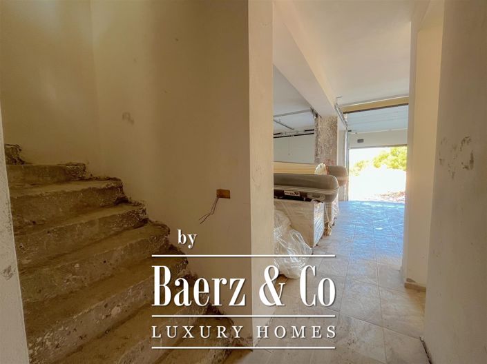 Image No.38-4 Bed Villa for sale
