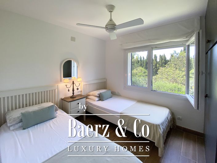 Image No.14-4 Bed House for sale
