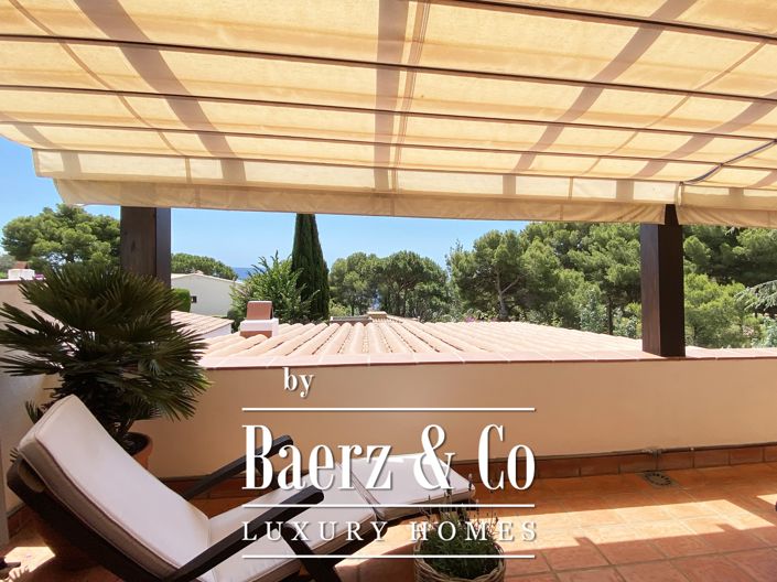 Image No.6-4 Bed House for sale