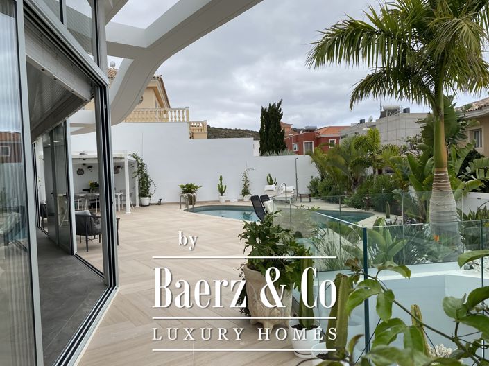Image No.27-5 Bed Villa for sale