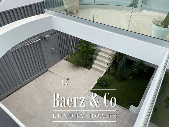 Image No.35-5 Bed Villa for sale