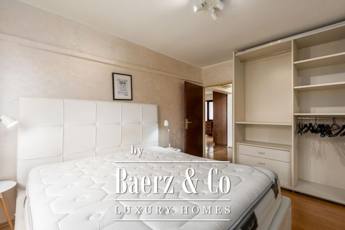 Image No.11-3 Bed Apartment for sale