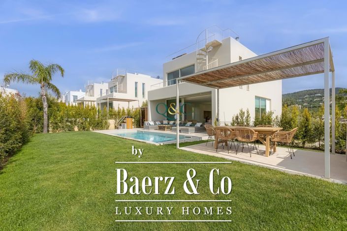 Image No.17-3 Bed Villa for sale