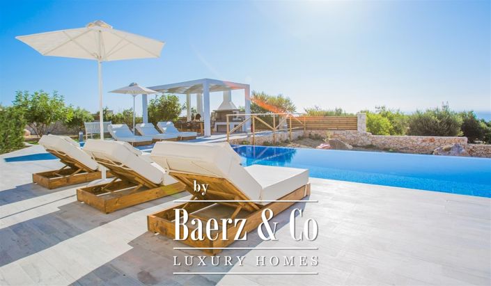 Image No.29-3 Bed Villa for sale