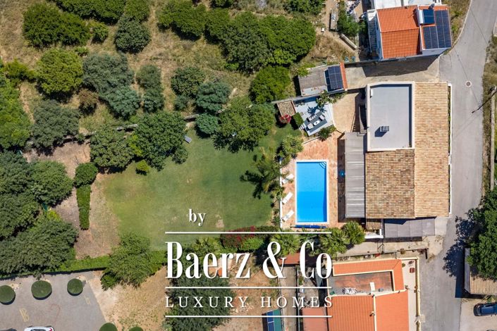 Image No.20-3 Bed Property for sale