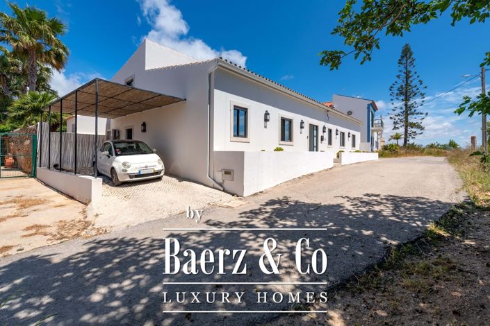 Image No.22-3 Bed Property for sale