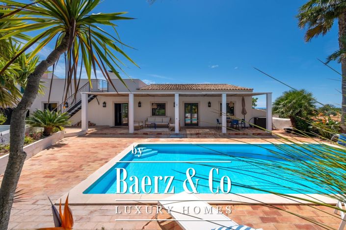 Image No.5-3 Bed Property for sale