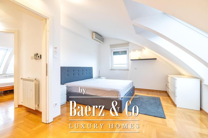 Image No.10-4 Bed Apartment for sale