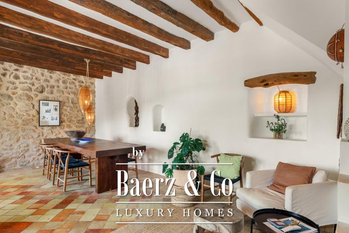 Image No.20-4 Bed Country House for sale