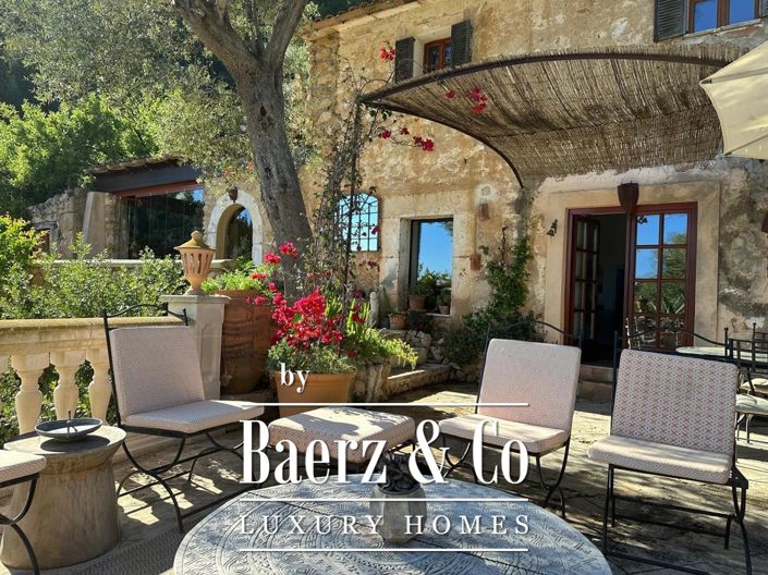 Image No.26-4 Bed Country House for sale