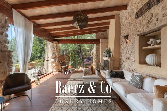 Image No.7-4 Bed Country House for sale