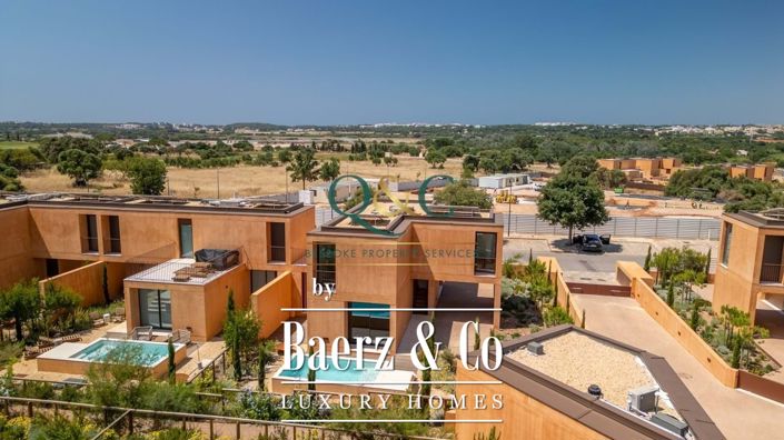Image No.28-3 Bed Villa for sale
