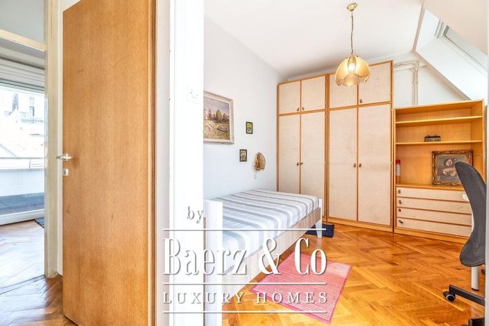 Image No.9-3 Bed Apartment for sale