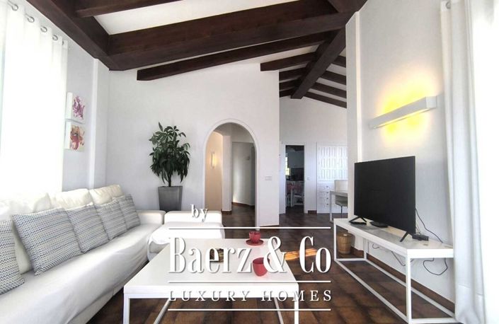 Image No.6-3 Bed Property for sale