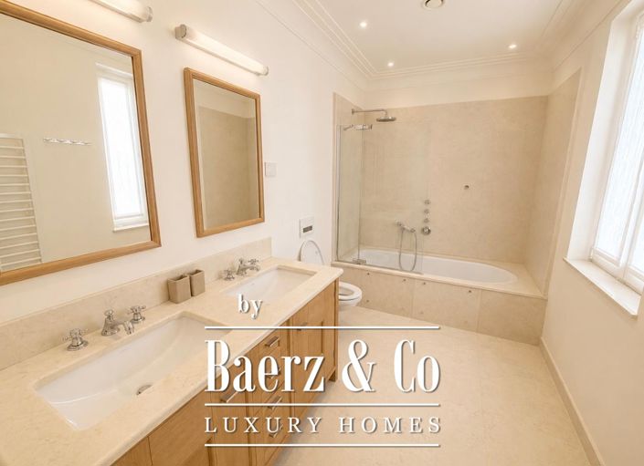 Image No.19-4 Bed Property for sale