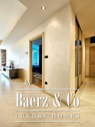 Image No.3-3 Bed Property for sale