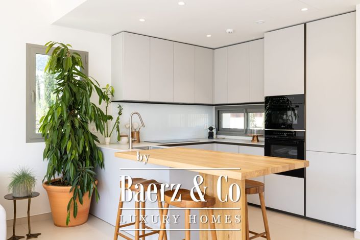 Image No.4-3 Bed Penthouse for sale