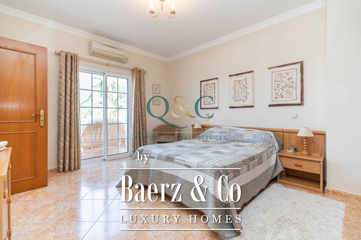 Image No.6-3 Bed Villa for sale