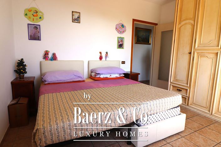 Image No.16-2 Bed Villa for sale