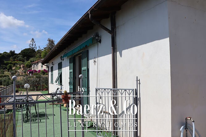 Image No.30-2 Bed Villa for sale
