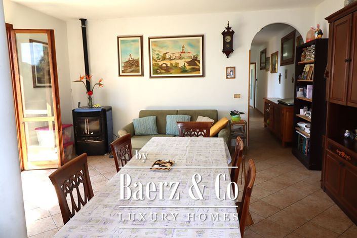 Image No.8-2 Bed Villa for sale