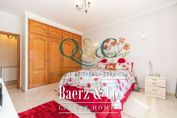 Image No.11-3 Bed Villa for sale