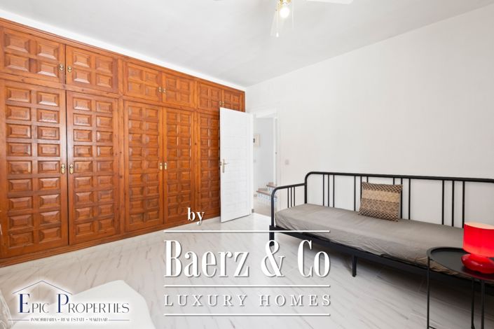 Image No.21-6 Bed Villa for sale