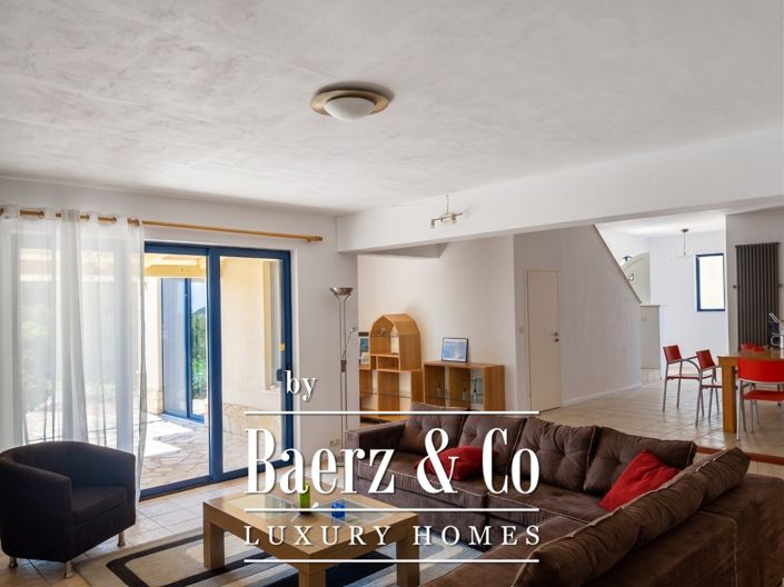 Image No.9-5 Bed Apartment for sale