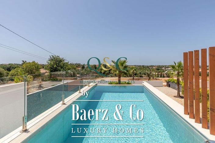 Image No.17-3 Bed Semi-Detached for sale