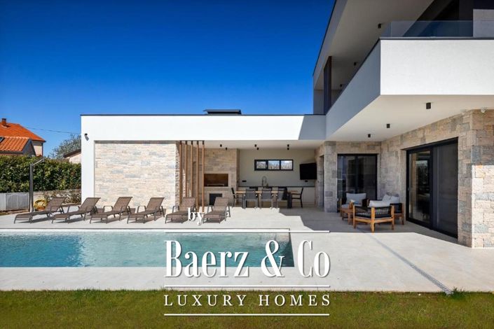 Image No.14-4 Bed Villa for sale