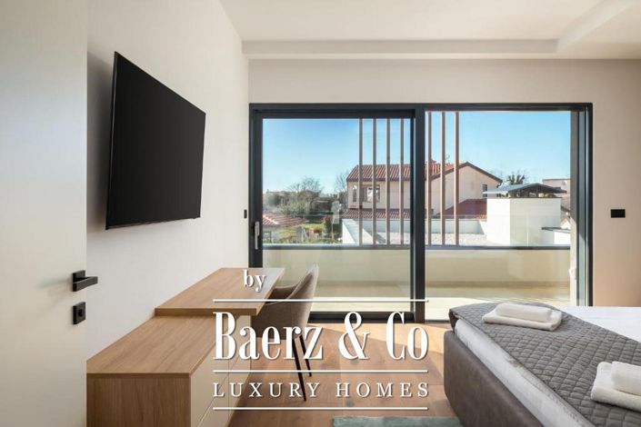 Image No.27-4 Bed Villa for sale
