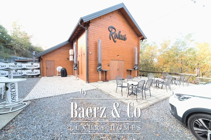 Image No.17-13 Bed House for sale