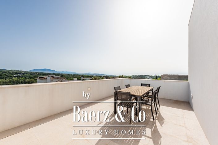 Image No.18-4 Bed Villa for sale