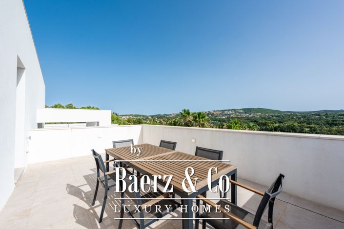Image No.20-4 Bed Villa for sale
