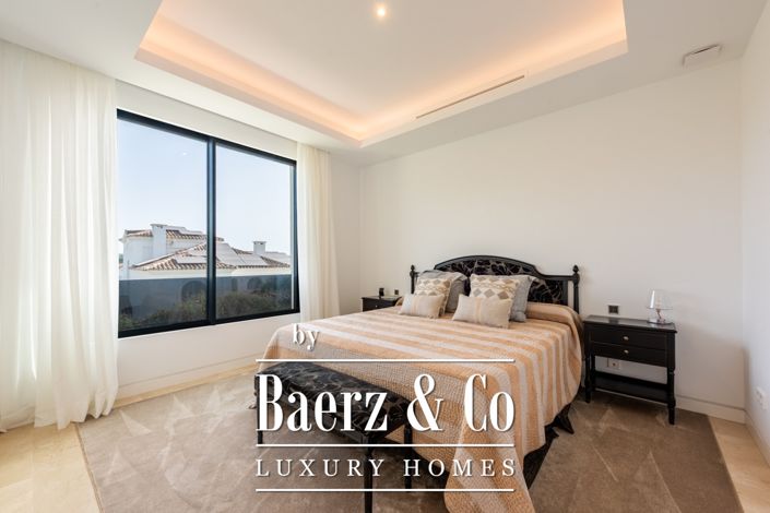 Image No.21-4 Bed Villa for sale