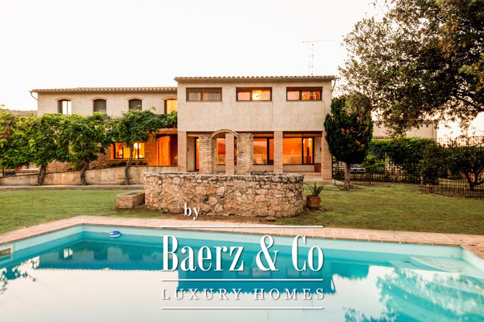 Image No.3-4 Bed Property for sale